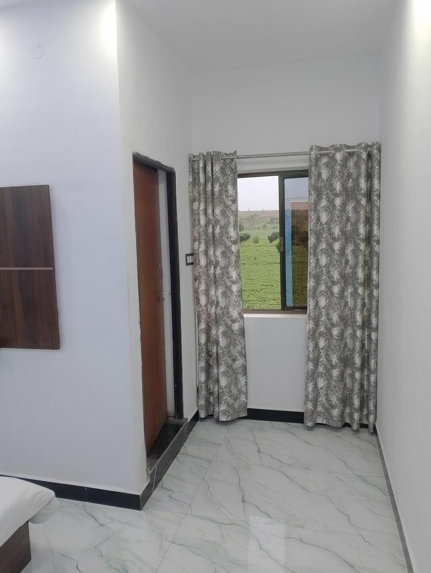 Hotel Moonlight & Restaurant Sehore Ngoại thất bức ảnh